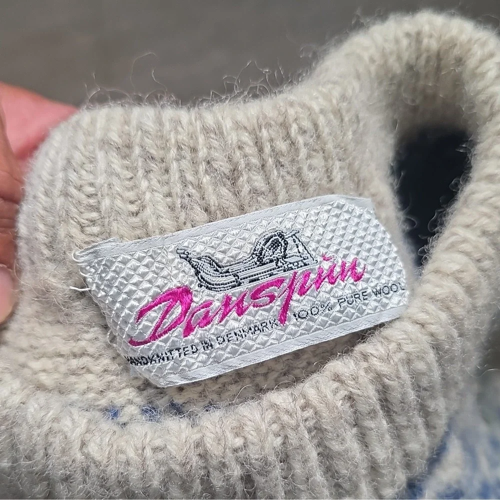 Vintage Danspin Wool Fair Isle Knit Pullover Sweater Crewneck Long Sleeve S